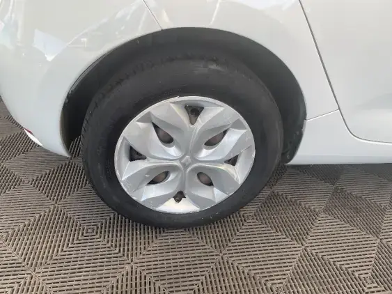 RENAULT ZOE - voiture d'occasion - Photo 23