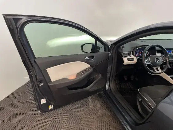RENAULT CLIO V - voiture d'occasion - Photo 19