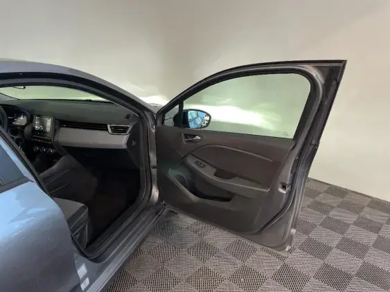 RENAULT CLIO V - voiture d'occasion - Photo 20
