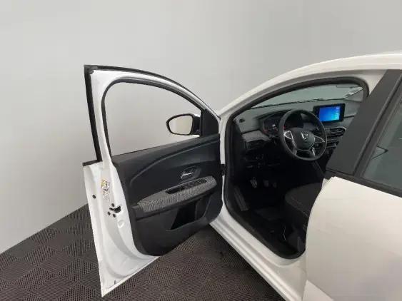 DACIA SANDERO III - voiture d'occasion - Photo 18