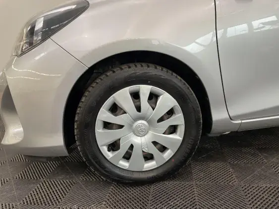 TOYOTA YARIS III - voiture d'occasion - Photo 23
