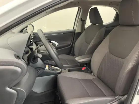 TOYOTA YARIS IV - voiture d'occasion - Photo 18