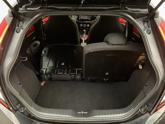 TOYOTA AYGO X - voiture d'occasion - Photo 16