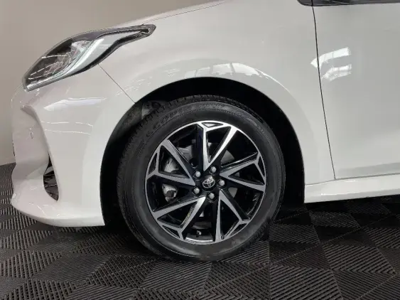 TOYOTA YARIS IV - voiture d'occasion - Photo 23