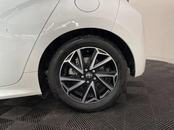 TOYOTA YARIS IV - voiture d'occasion - Photo 24