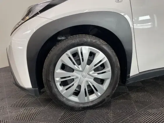 TOYOTA AYGO X - voiture d'occasion - Photo 23