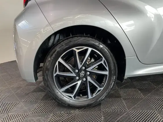 TOYOTA YARIS IV - voiture d'occasion - Photo 25