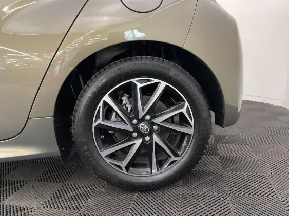 TOYOTA YARIS IV - voiture d'occasion - Photo 24