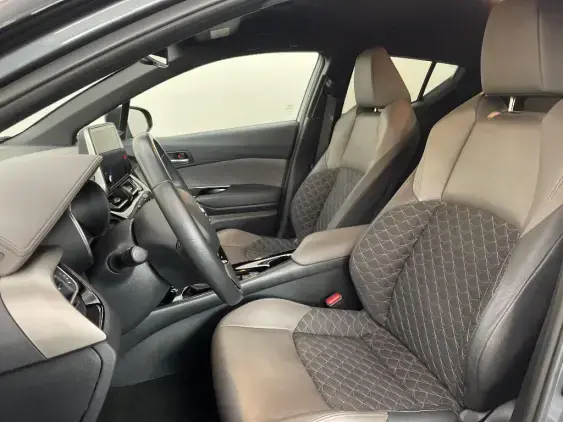 TOYOTA C-HR - voiture d'occasion - Photo 18