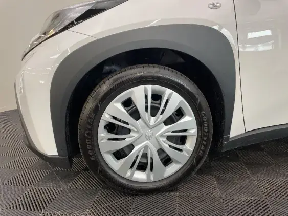 TOYOTA AYGO X - voiture d'occasion - Photo 23