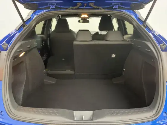 TOYOTA C-HR - voiture d'occasion - Photo 16