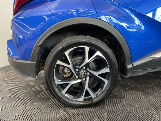 TOYOTA C-HR - voiture d'occasion - Photo 25