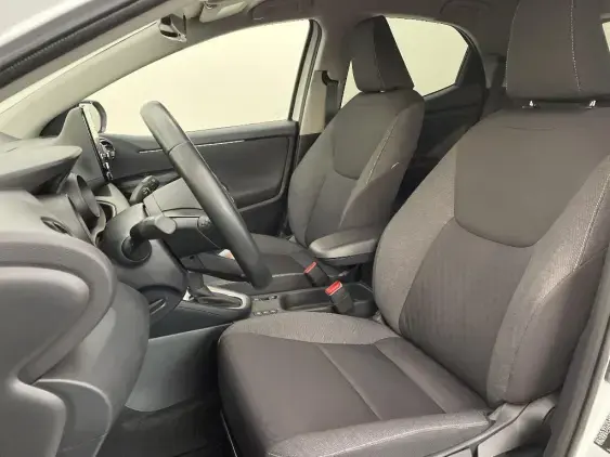 TOYOTA YARIS IV - voiture d'occasion - Photo 18