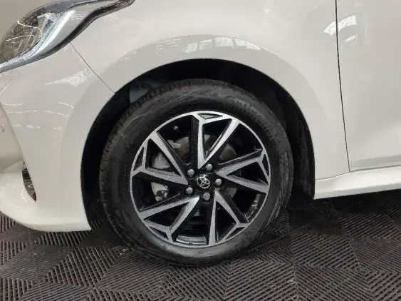 TOYOTA YARIS IV - voiture d'occasion - Photo 23