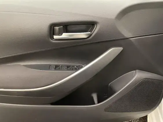 TOYOTA COROLLA XII - voiture d'occasion - Photo 19