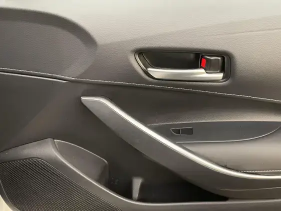 TOYOTA COROLLA TOURING SPT X - voiture d'occasion - Photo 20