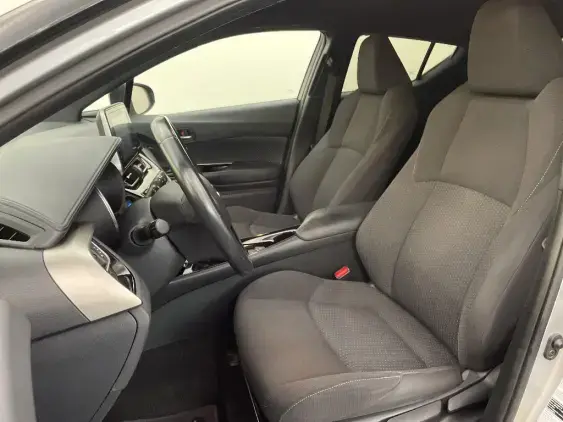 TOYOTA C-HR - voiture d'occasion - Photo 18