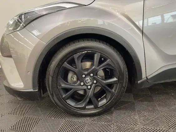 TOYOTA C-HR - voiture d'occasion - Photo 23
