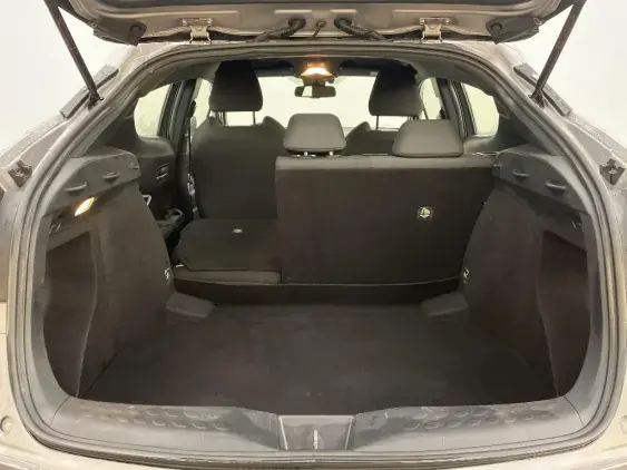 TOYOTA C-HR - voiture d'occasion - Photo 16