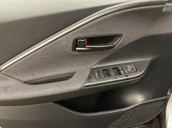 TOYOTA C-HR II - voiture d'occasion - Photo 19