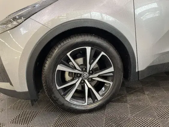 TOYOTA C-HR II - voiture d'occasion - Photo 23