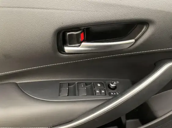 TOYOTA COROLLA TOURING SPT X - voiture d'occasion - Photo 17