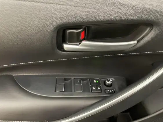 TOYOTA COROLLA TOURING SPT X - voiture d'occasion - Photo 17