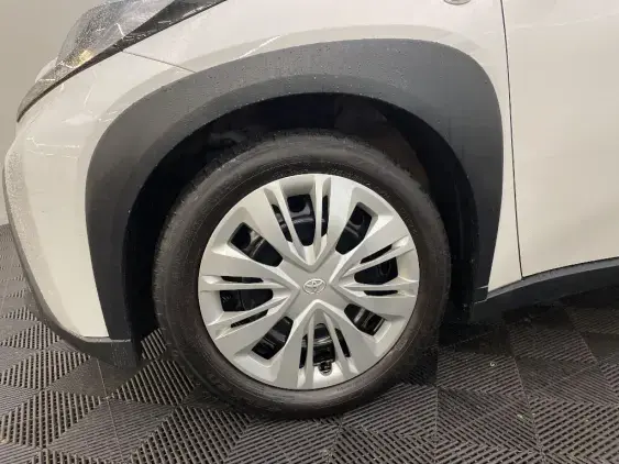 TOYOTA AYGO X - voiture d'occasion - Photo 23