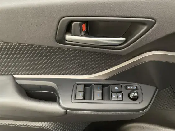 TOYOTA C-HR - voiture d'occasion - Photo 17