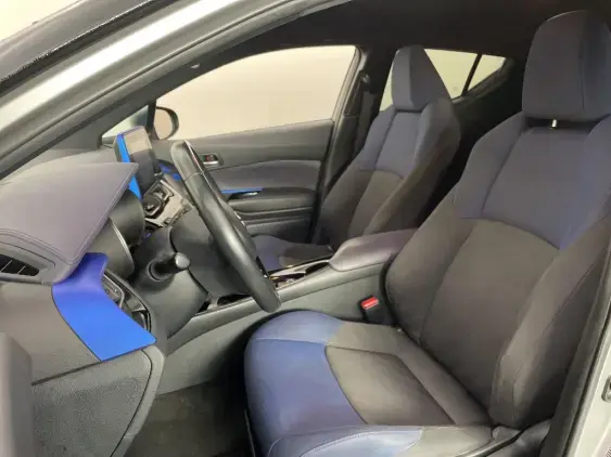 TOYOTA C-HR - voiture d'occasion - Photo 18