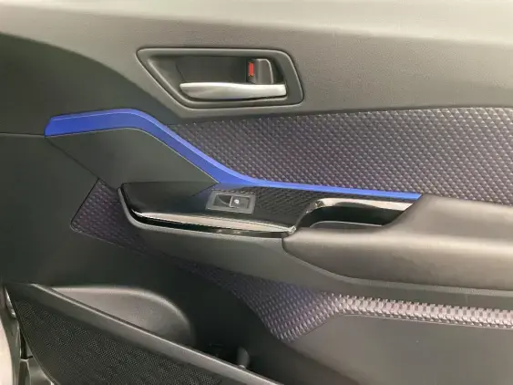 TOYOTA C-HR - voiture d'occasion - Photo 20