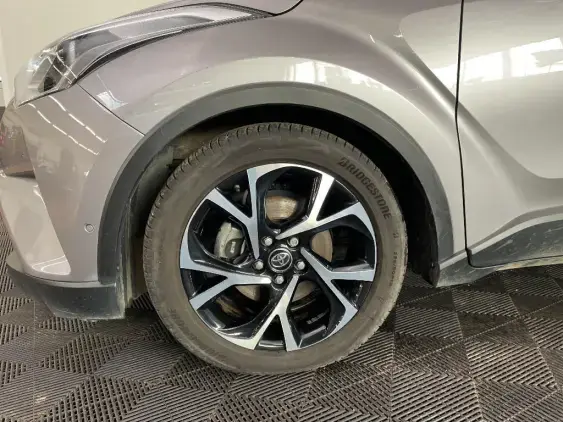 TOYOTA C-HR - voiture d'occasion - Photo 23