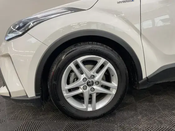 TOYOTA C-HR - voiture d'occasion - Photo 23