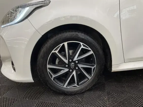 TOYOTA YARIS IV - voiture d'occasion - Photo 23