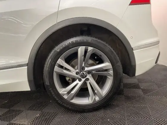 VOLKSWAGEN TIGUAN II - voiture d'occasion - Photo 24