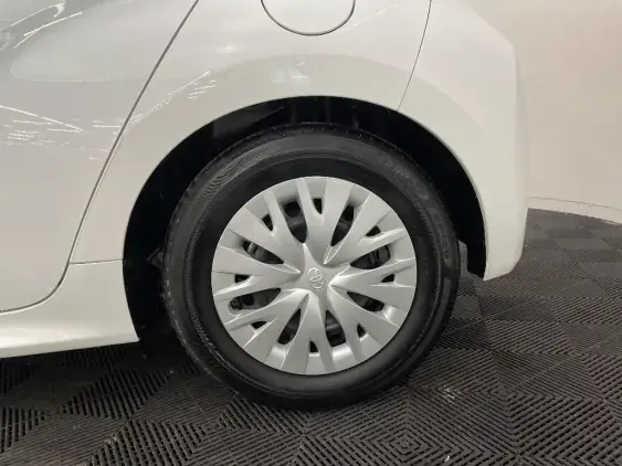 TOYOTA YARIS IV - voiture d'occasion - Photo 24