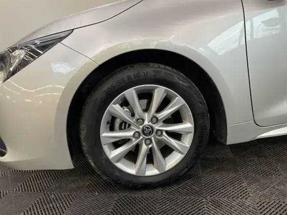 TOYOTA COROLLA XII - voiture d'occasion - Photo 23