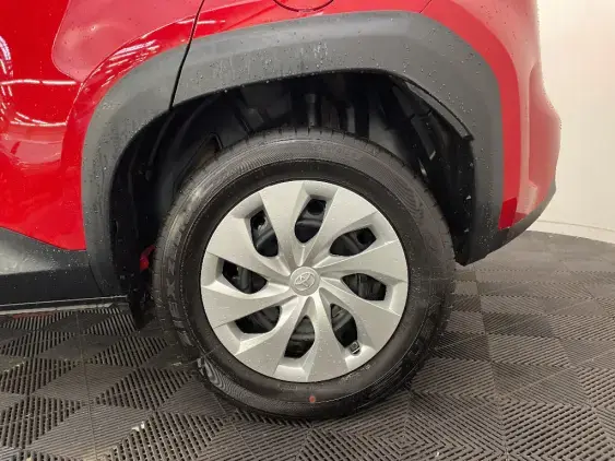 TOYOTA YARIS CROSS I - voiture d'occasion - Photo 24