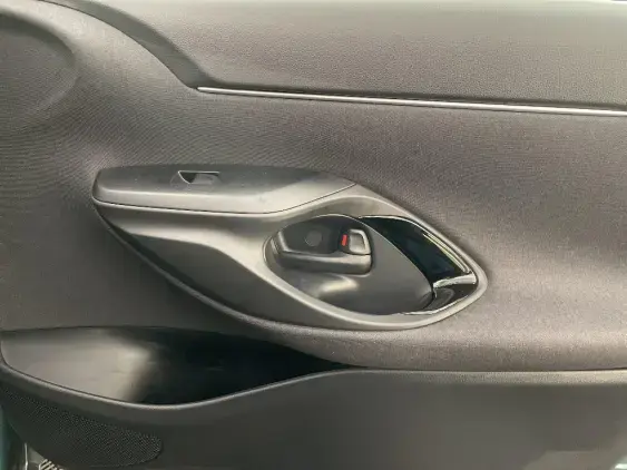 TOYOTA YARIS CROSS I - voiture d'occasion - Photo 20