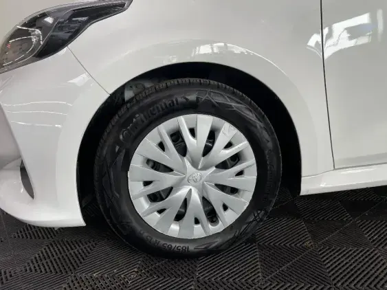 TOYOTA YARIS IV - voiture d'occasion - Photo 23