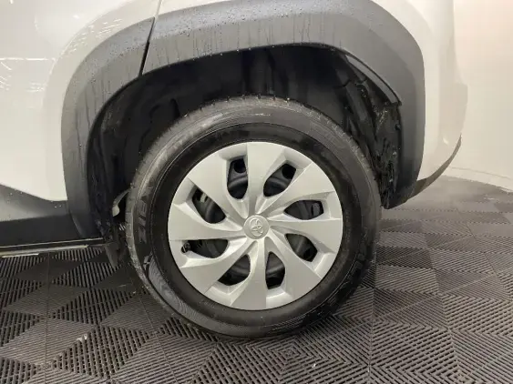 TOYOTA YARIS CROSS I - voiture d'occasion - Photo 24