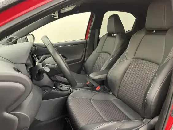 TOYOTA YARIS IV - voiture d'occasion - Photo 18