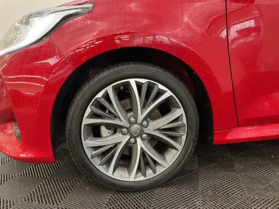 TOYOTA YARIS IV - voiture d'occasion - Photo 23