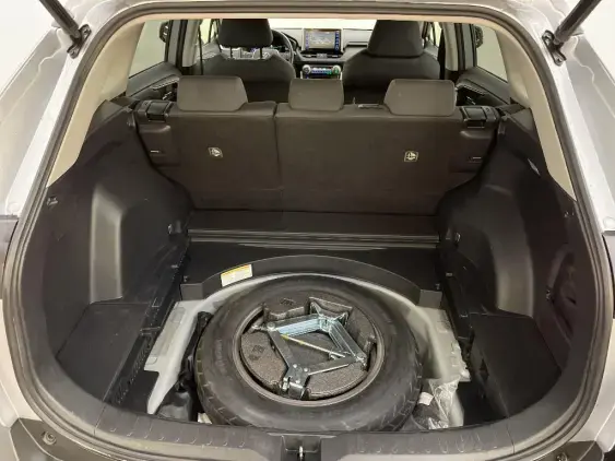 TOYOTA RAV4 V - voiture d'occasion - Photo 17