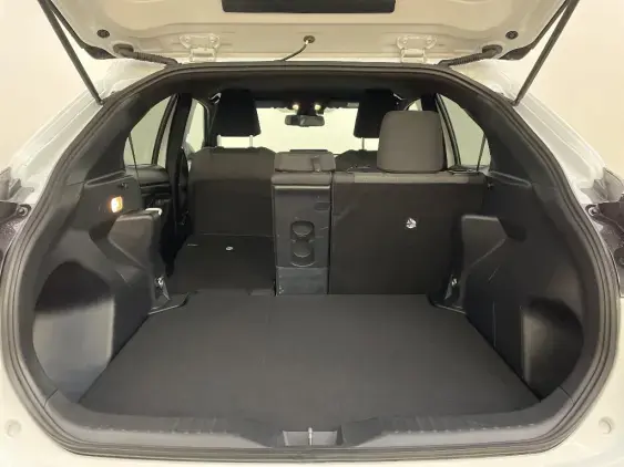 TOYOTA YARIS CROSS I - voiture d'occasion - Photo 16