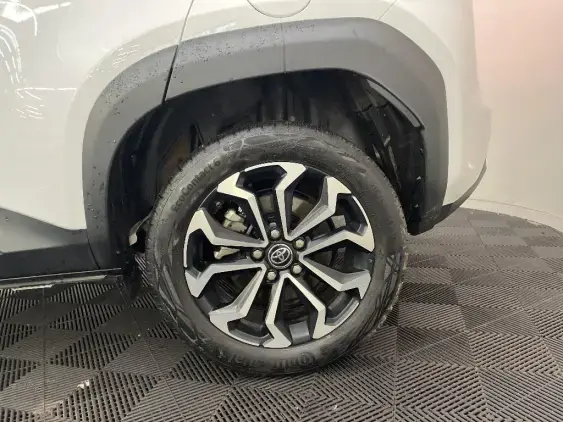 TOYOTA YARIS CROSS I - voiture d'occasion - Photo 24