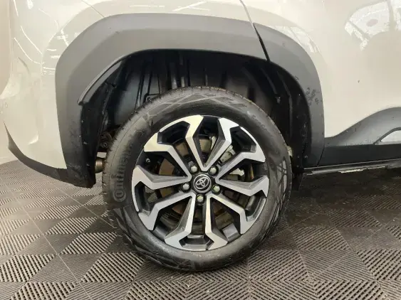 TOYOTA YARIS CROSS I - voiture d'occasion - Photo 25