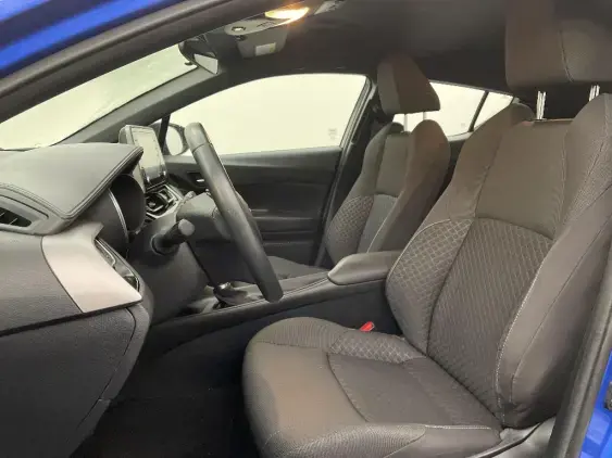 TOYOTA C-HR - voiture d'occasion - Photo 18