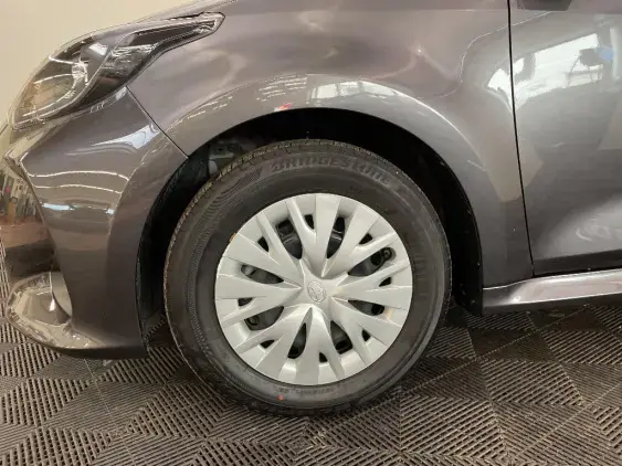 TOYOTA YARIS IV - voiture d'occasion - Photo 23