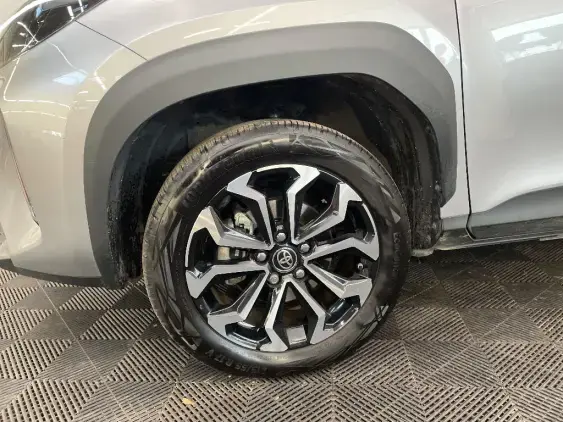 TOYOTA YARIS CROSS I - voiture d'occasion - Photo 23